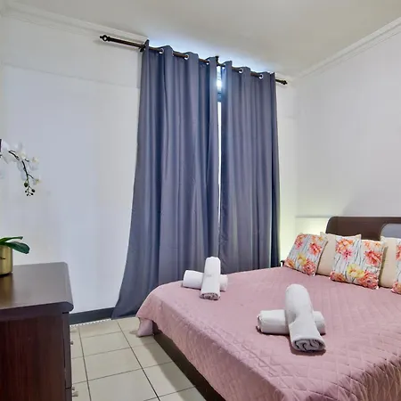 Daire Unique Seaview And Penthouse In St Julians *