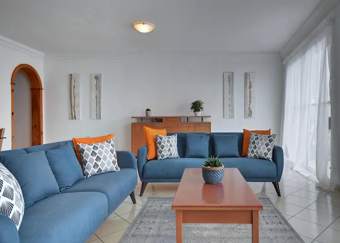 Unique Seaview And Penthouse In St Julians アパート Saint Julian's