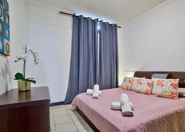 アパート Unique Seaview And Penthouse In St Julians *