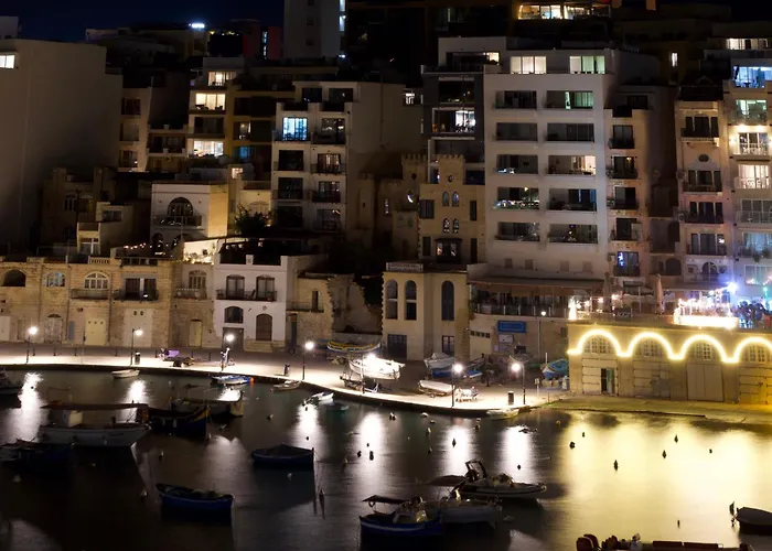 アパート Unique Seaview And Penthouse In St Julians Saint Julian's