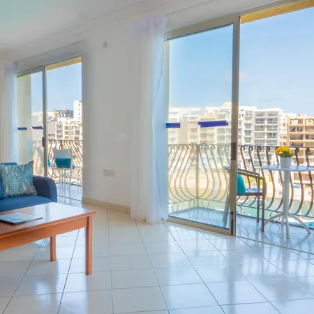 Apartment Morina Court - Seaview And Penthouse In St Julians By Shortletsmalta