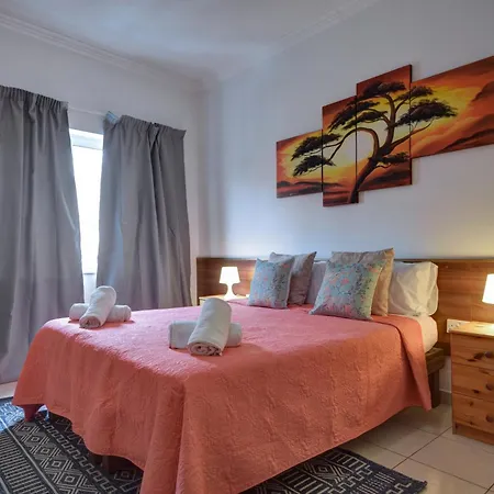 Unique Seaview And Penthouse In St Julians Lejlighed Saint Julian's