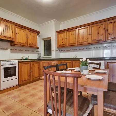 아파트 Morina Court - Seaview And Penthouse In St Julians By Shortletsmalta