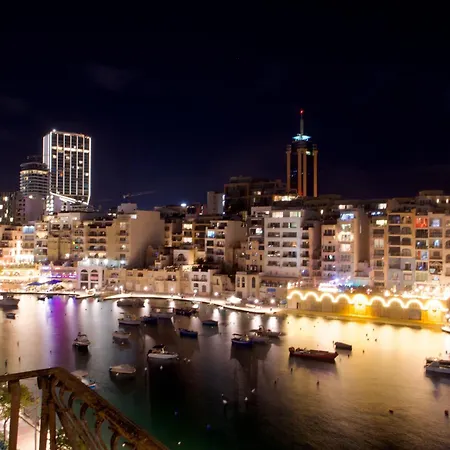 Morina Court - Seaview And Penthouse In St Julians By Shortletsmalta 아파트 *